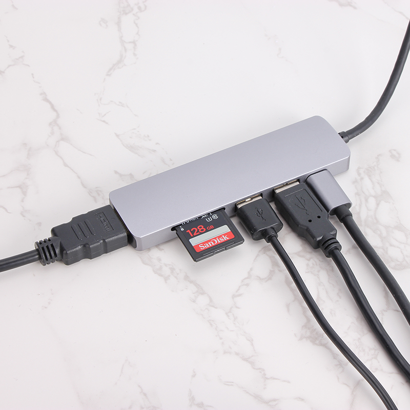 6 in 1 USB-C Docking Station CU4282