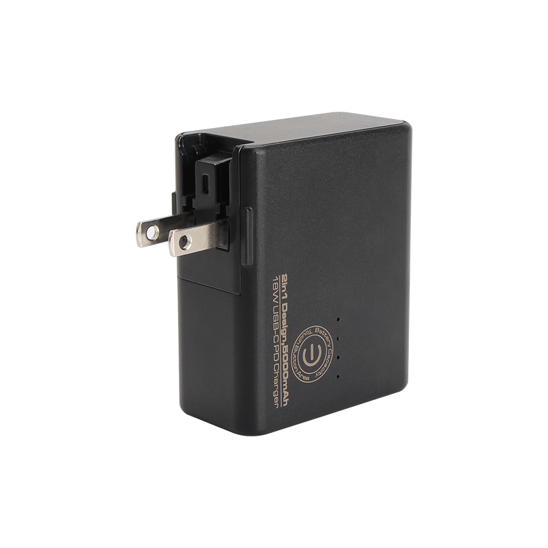 USB-C PD Charger/Power Bank 2in1 M170
